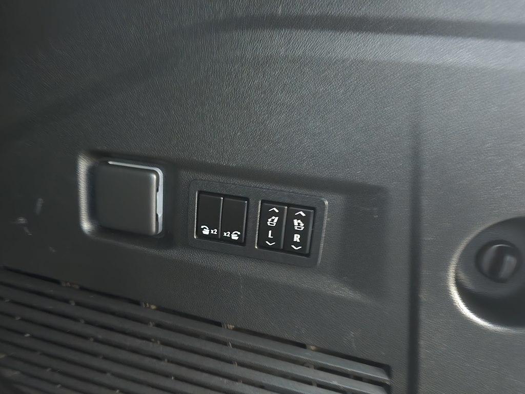 GMC Yukon 4WD 4dr Denali 2022