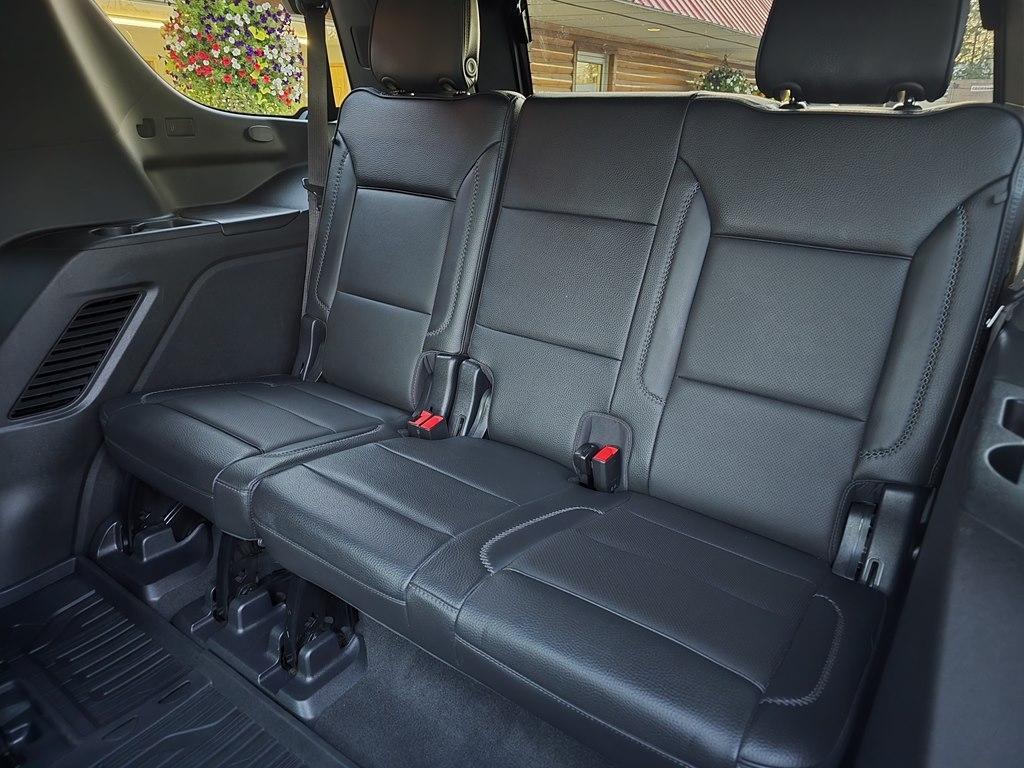 GMC Yukon 4WD 4dr Denali 2022