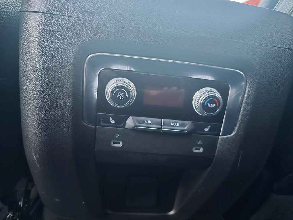 GMC Yukon 4WD 4dr Denali 2022