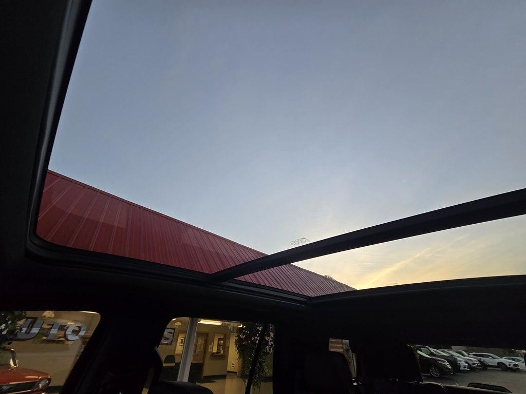 GMC Yukon 4WD 4dr Denali 2022