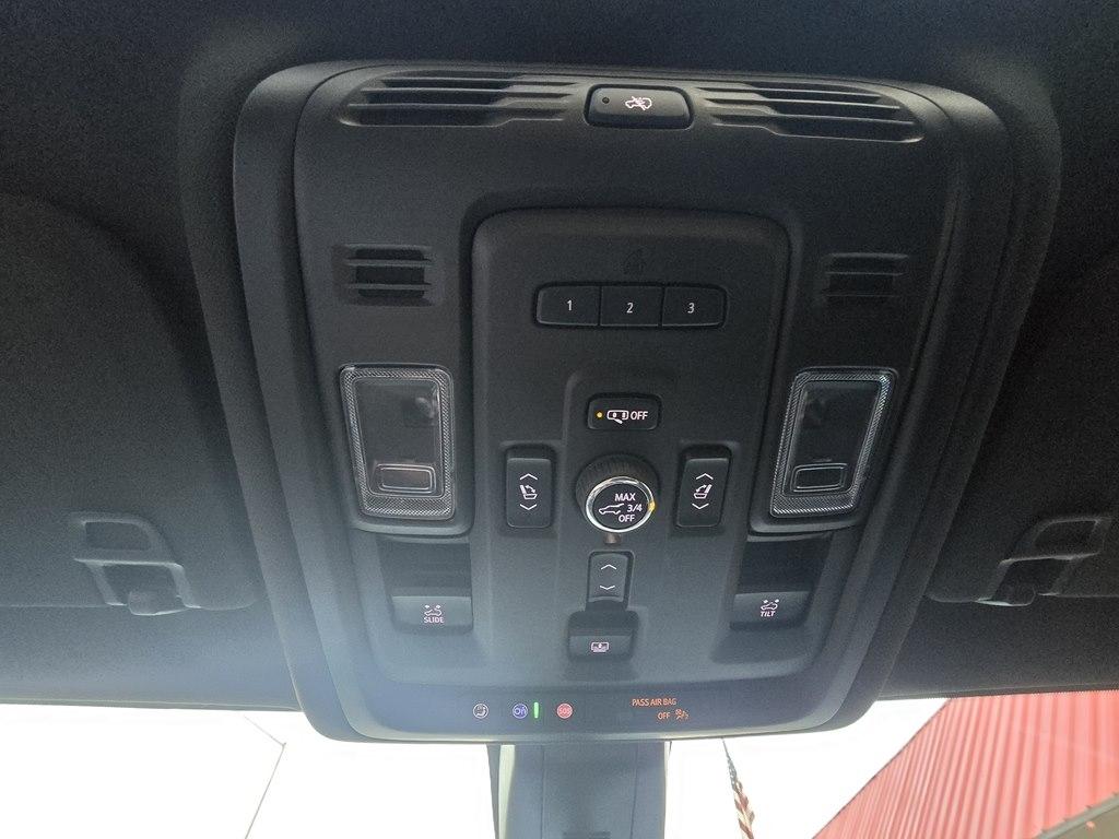 GMC Yukon 4WD 4dr Denali 2022