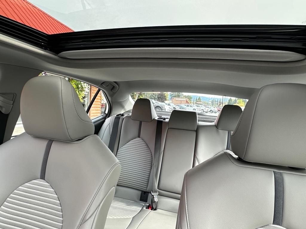 Toyota Camry SE Auto AWD (Natl) 2023