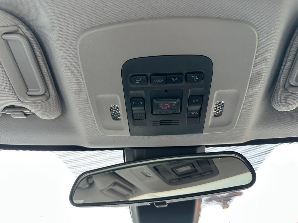 Toyota Camry SE Auto AWD (Natl) 2023