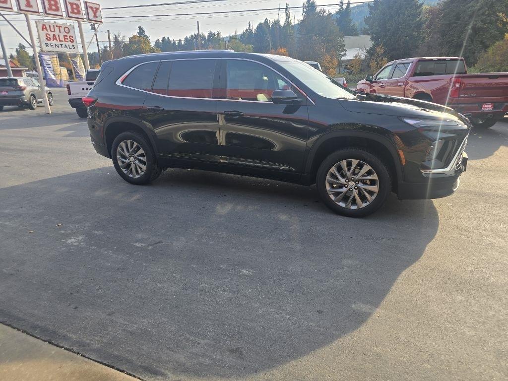 Buick Enclave 4dr Preferred 2025