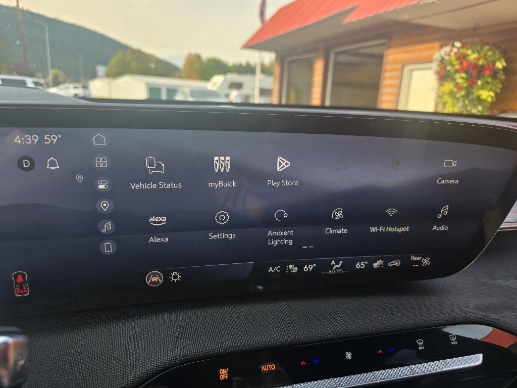 Buick Enclave 4dr Preferred 2025