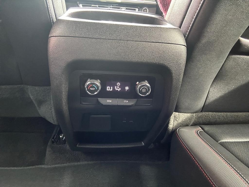 Chevrolet Traverse AWD 4dr Z71 2026