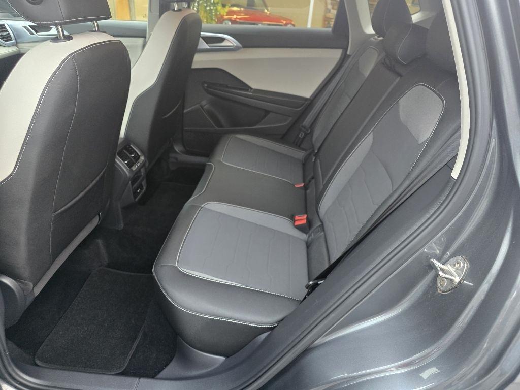 Volkswagen Taos SE 4Motion 2025