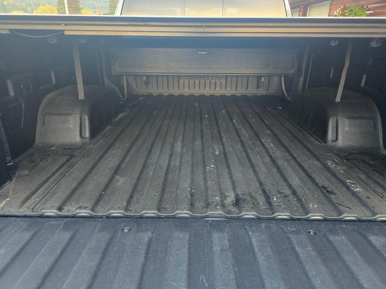 Chevrolet Silverado 1500 High Country Crew Cab Short Box 4WD 2021