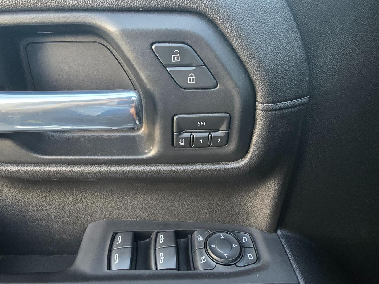 Chevrolet Silverado 1500 High Country Crew Cab Short Box 4WD 2021