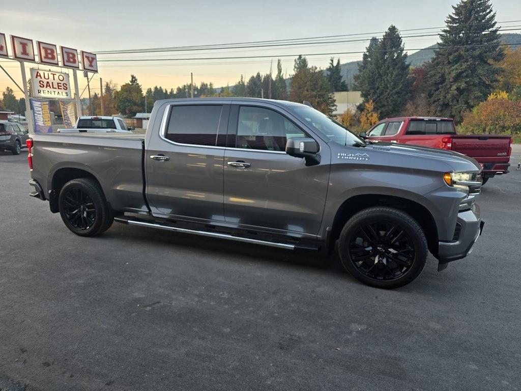 Chevrolet Silverado 1500 High Country Crew Cab Short Box 4WD 2021