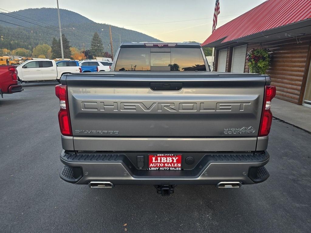 Chevrolet Silverado 1500 High Country Crew Cab Short Box 4WD 2021