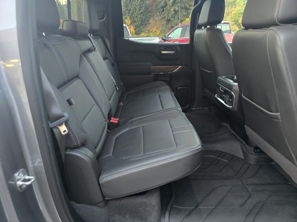 Chevrolet Silverado 1500 High Country Crew Cab Short Box 4WD 2021