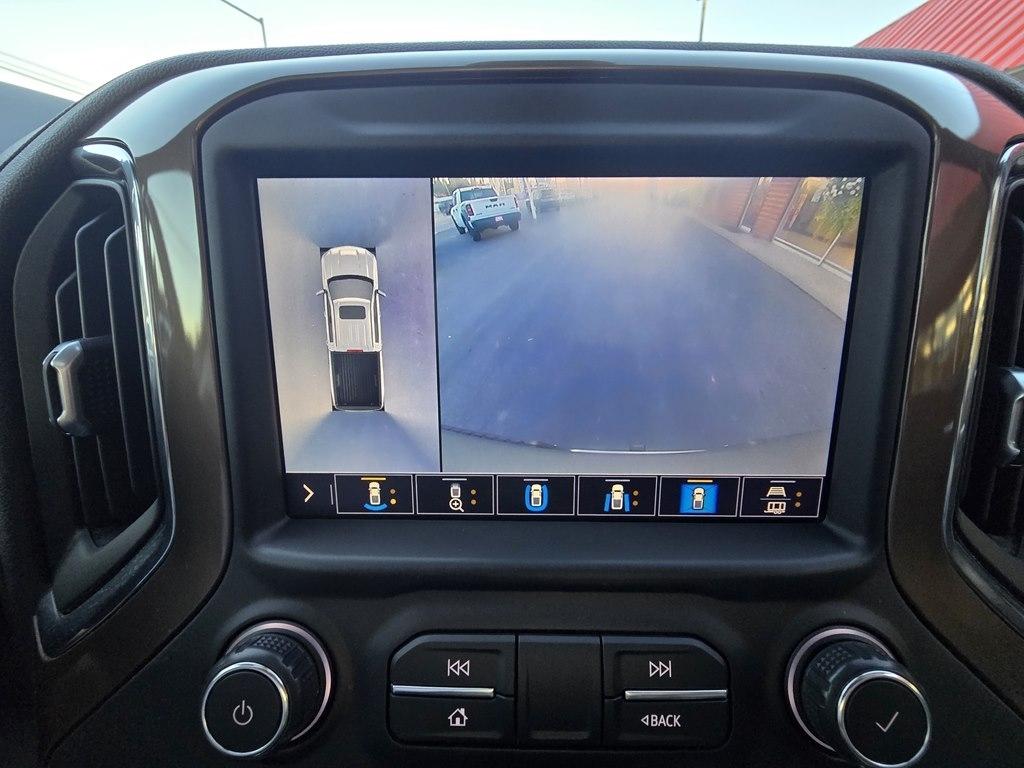 Chevrolet Silverado 1500 High Country Crew Cab Short Box 4WD 2021