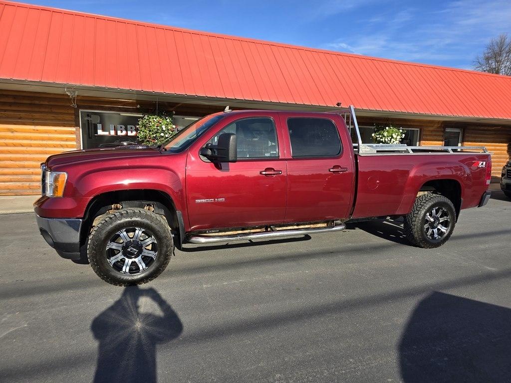 2013 GMC Sierra 3500HD 4WD Crew Cab 153.7" SRW SLT