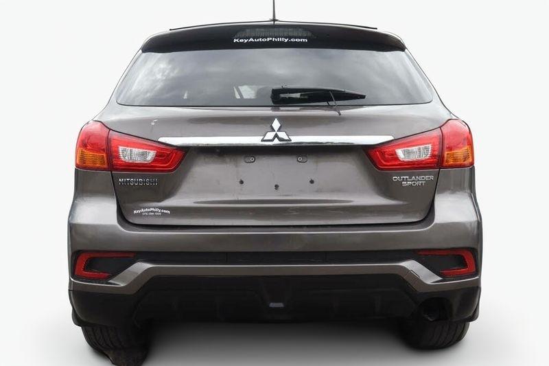Mitsubishi Outlander Sport 2.0 ES 5M 2018