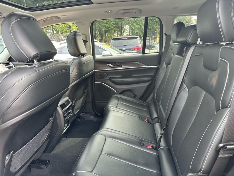 Jeep Grand Cherokee 4xe Base 2023 Jeep Grand Cherokee 4xe Base 2023