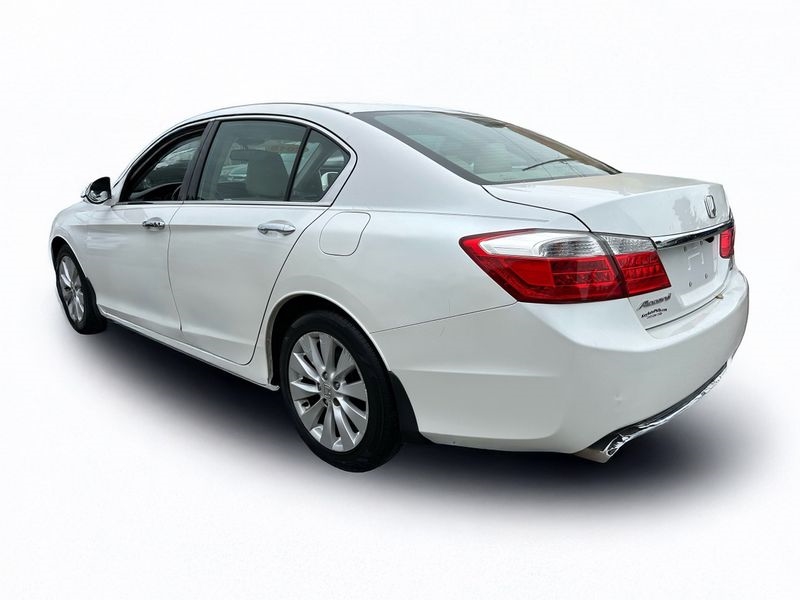 Honda Accord Touring V6 Sedan 2015 Honda Accord Touring V6 Sedan 2015