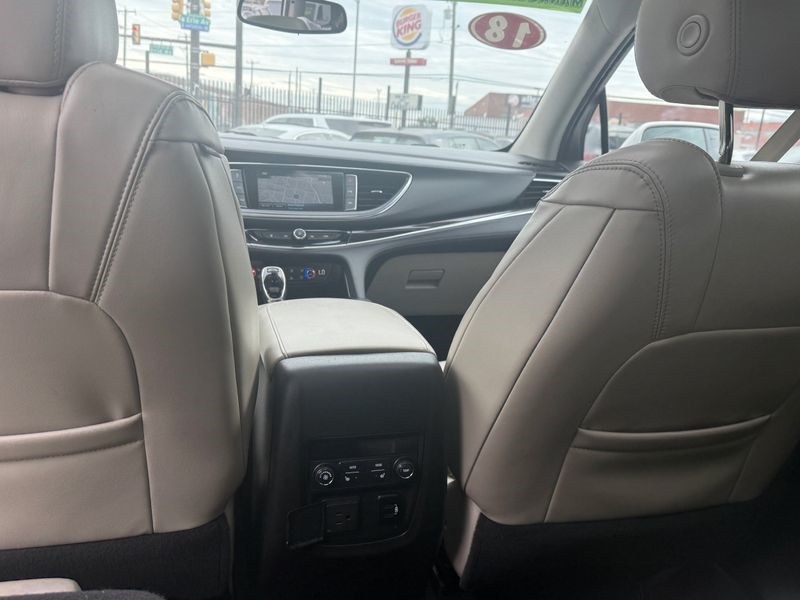 Buick Enclave Premium AWD 2018 Buick Enclave Premium AWD 2018