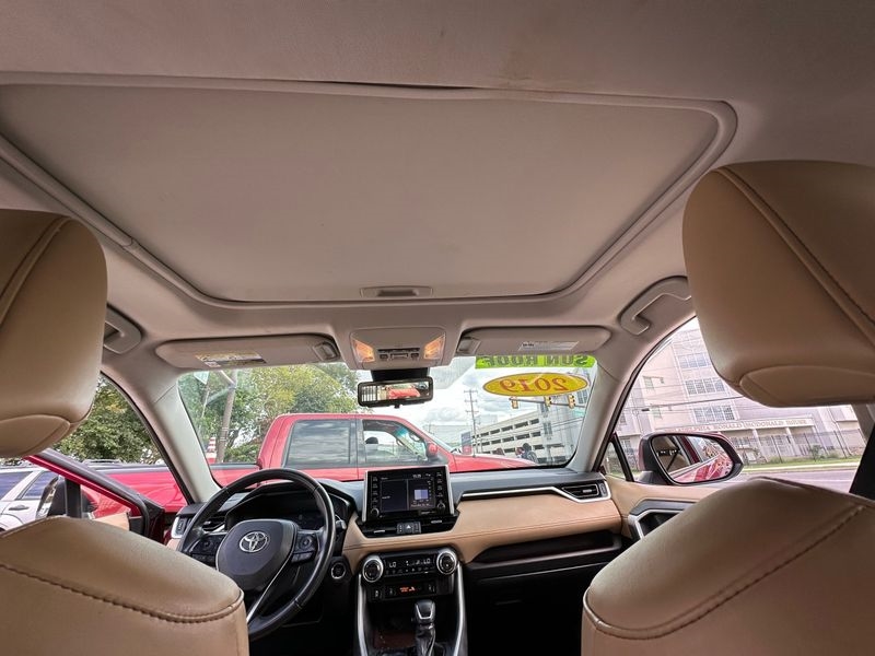 Toyota RAV4 Limited 2019 Toyota RAV4 Limited 2019