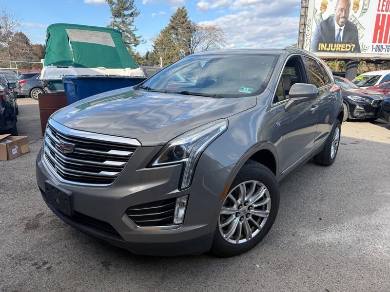 2017 Cadillac XT5 Base