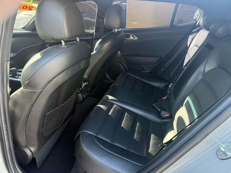 Kia Stinger GT2 AWD 2018