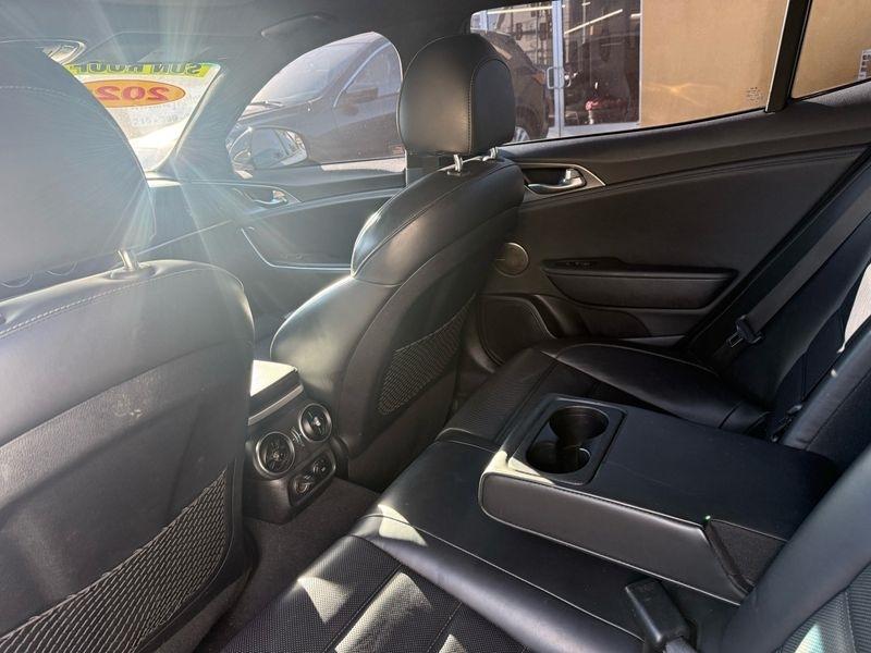 Kia Stinger GT2 AWD 2018