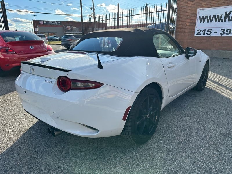 Mazda MX-5 Miata Club 6AT 2020