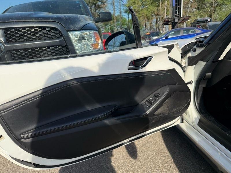 Mazda MX-5 Miata Club 6AT 2020