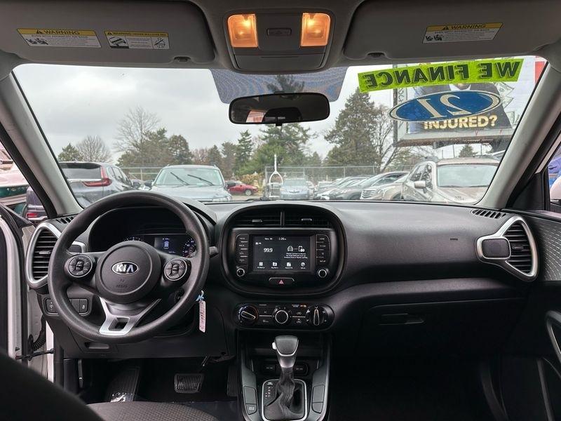Kia Soul S 2021