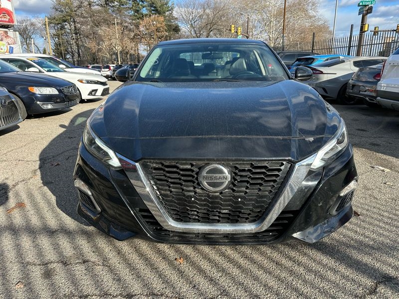 Nissan Altima 2.5 SR 2020