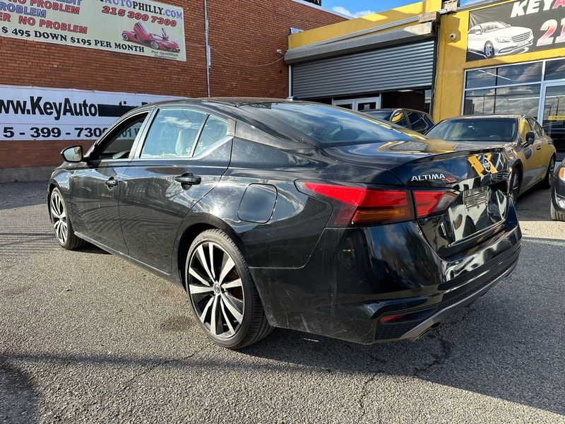 Nissan Altima 2.5 SR 2020