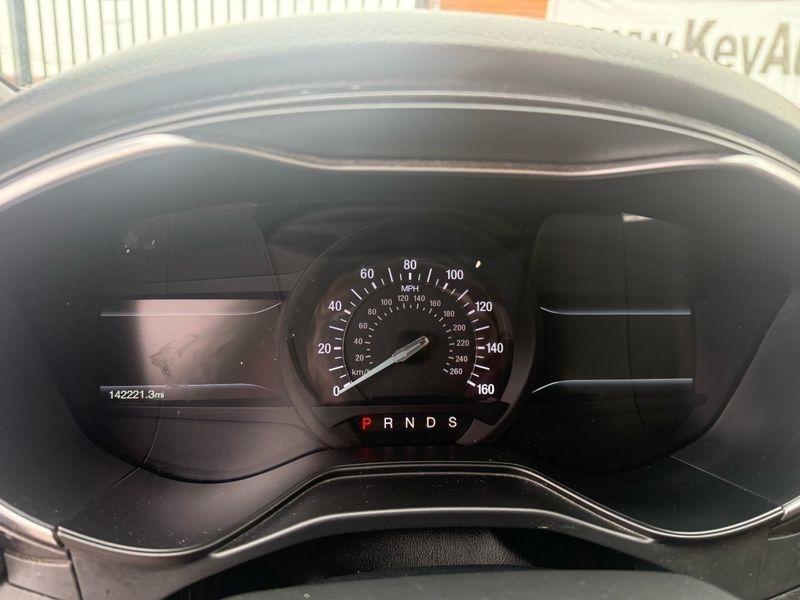 Ford Fusion Titanium 2020