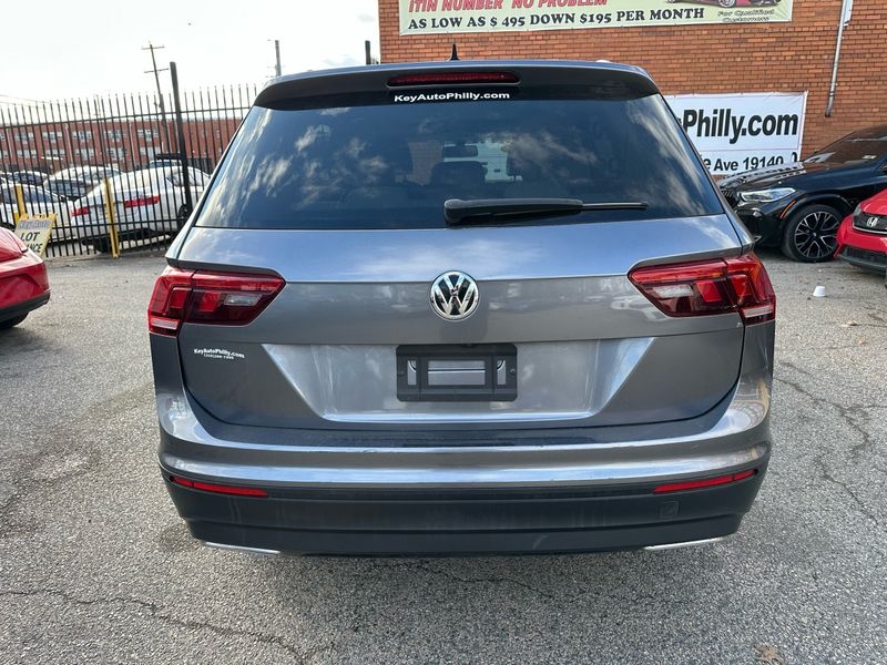 Volkswagen Tiguan SE 2019