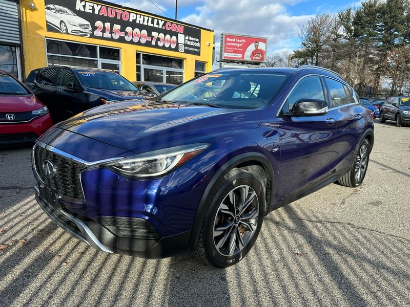 2018 Infiniti QX30 Luxury AWD