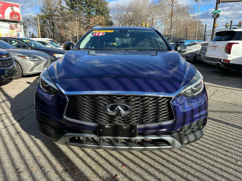 Infiniti QX30 Luxury AWD 2018