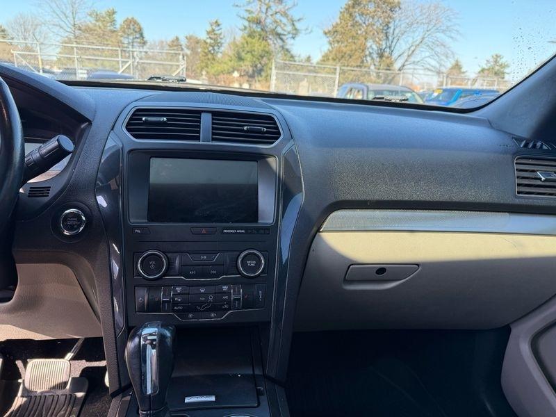 Ford Explorer XLT 4WD 2019