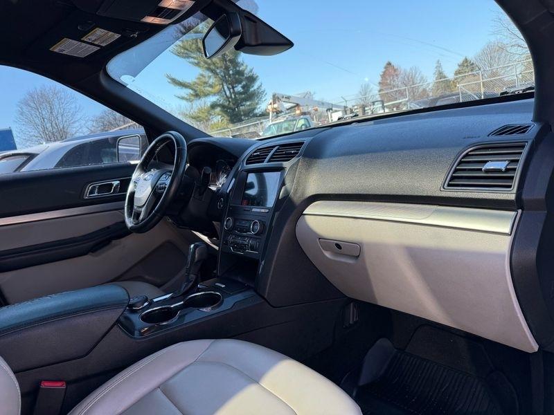 Ford Explorer XLT 4WD 2019