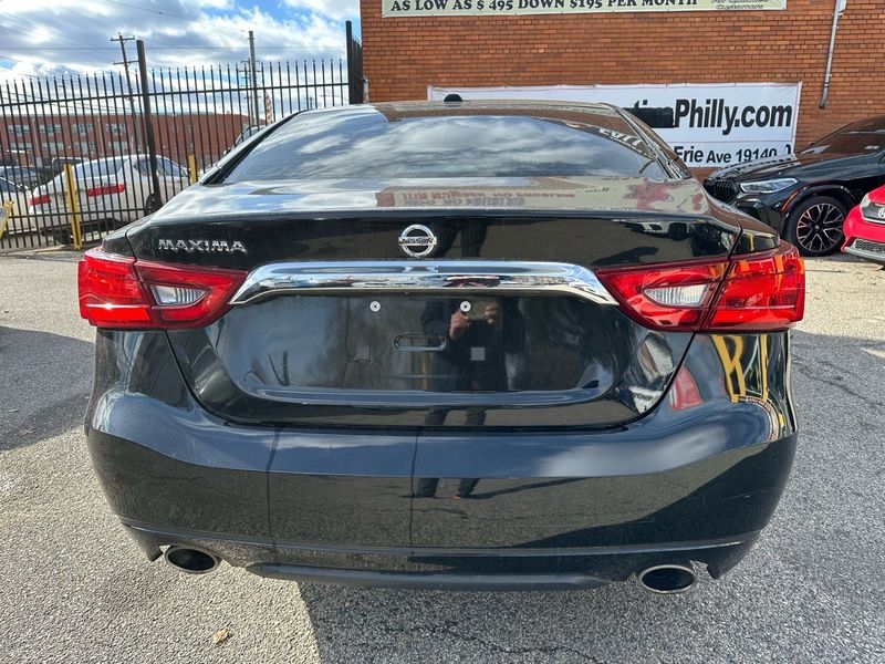 Nissan Maxima 3.5 S 2017
