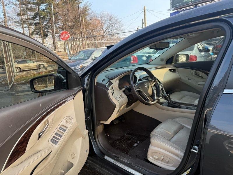 Buick LaCrosse Leather Package 2015