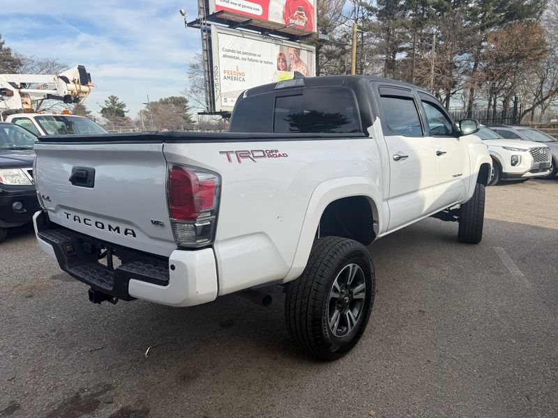 Toyota Tacoma Limited Double Cab V6 6AT 4WD 2018