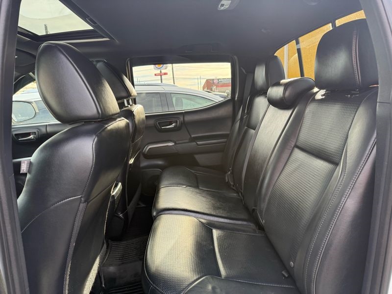 Toyota Tacoma Limited Double Cab V6 6AT 4WD 2018