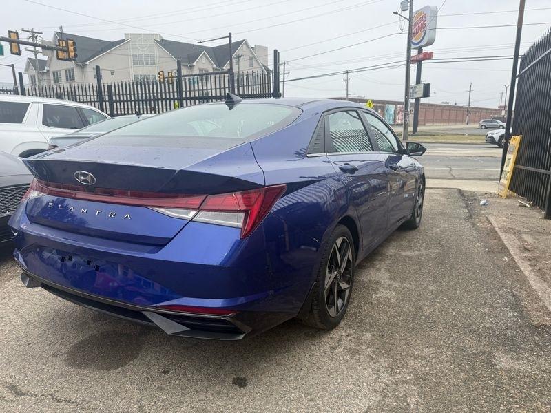 Hyundai Elantra SEL 2022