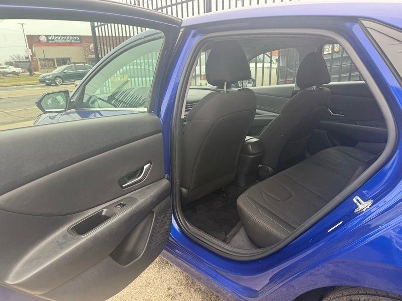 Hyundai Elantra SEL 2022