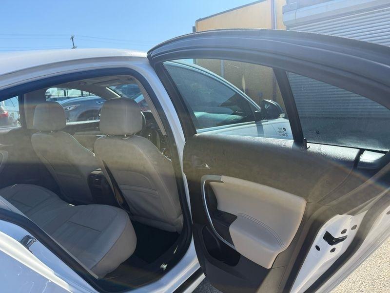 Buick Regal Turbo FWD 2015