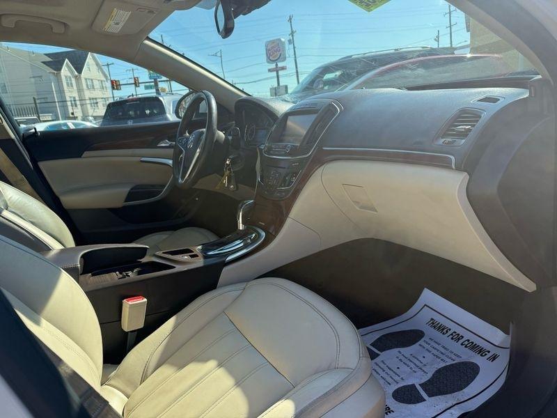 Buick Regal Turbo FWD 2015