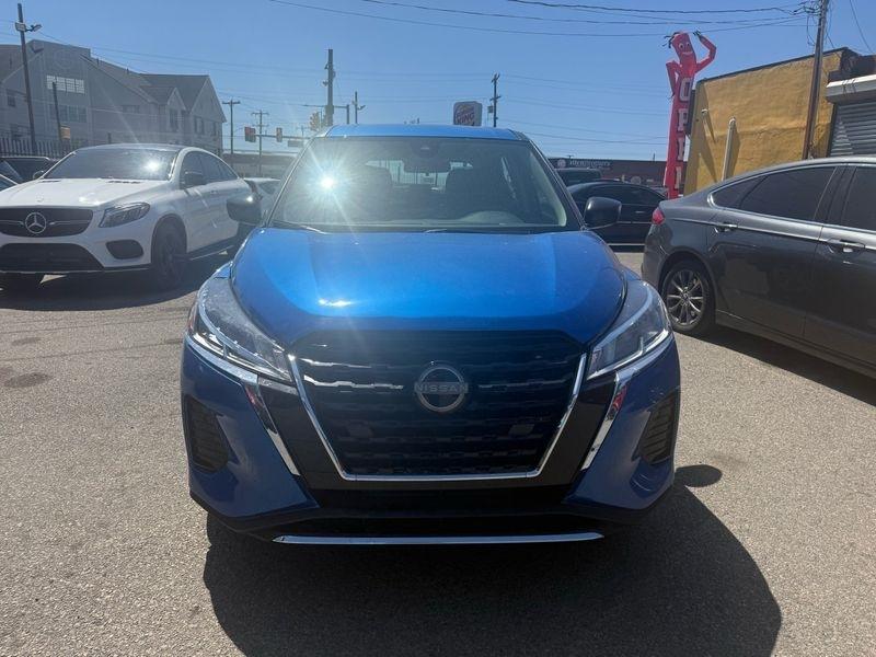 Nissan Kicks S 2025