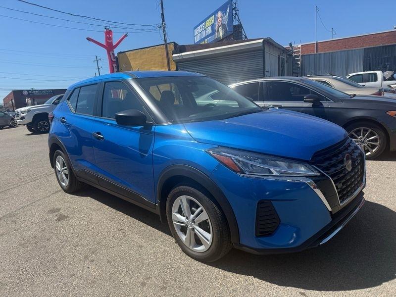 Nissan Kicks S 2025