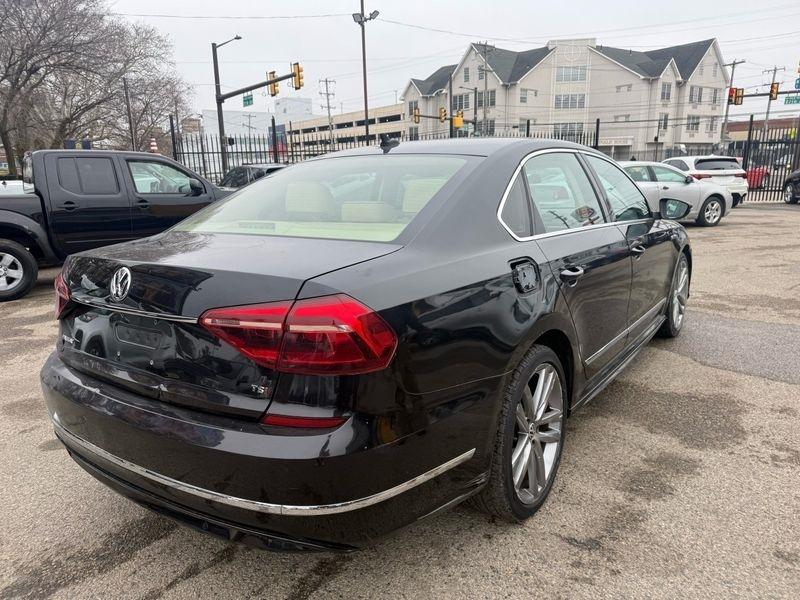 Volkswagen Passat R-Line 2017