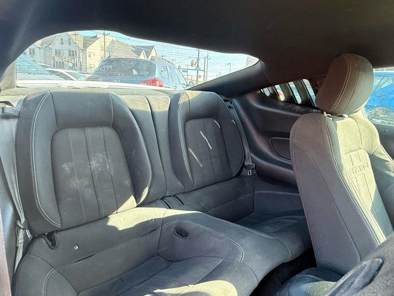 Ford Mustang EcoBoost Coupe 2019