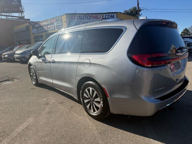 Chrysler Pacifica Touring-L 2021